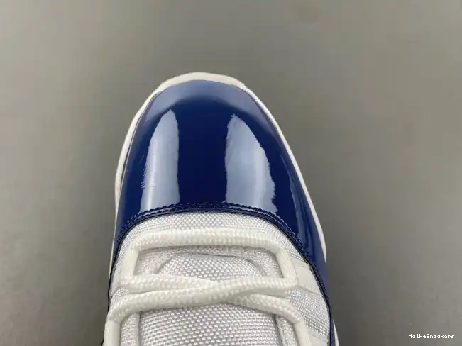 MaikeSneakers (2024) Midnight Low FV5104-104 11 Navy Retro Jordan 0523